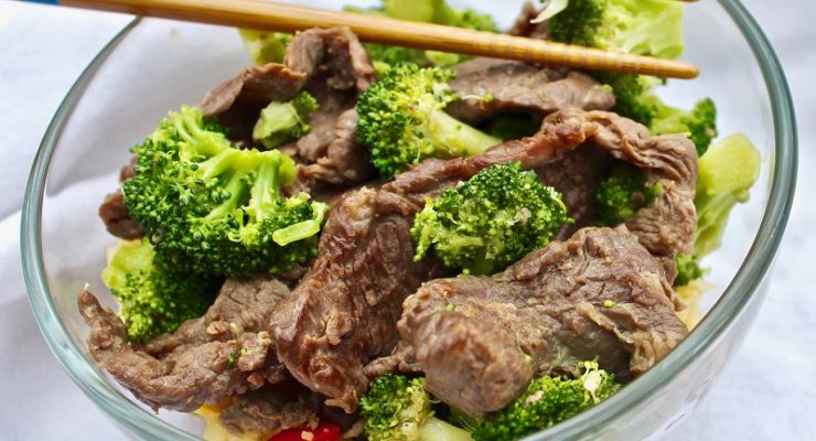 keto beef and broccoli stir fry